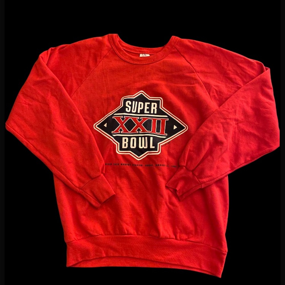 SUPER BOWL • VINTAGE SWEATER THROW BACK• L